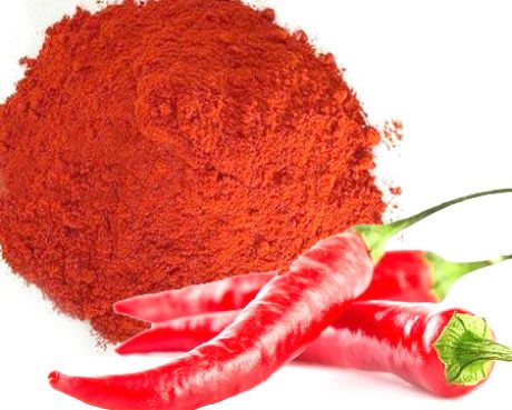 மிளகுத்தூள் மற்றும் சிவப்பு மிளகாய் தூள்