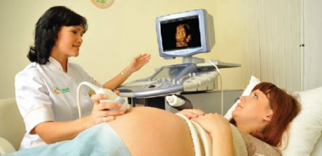 கர்ப்பிணிப் பெண்களுக்கு தங்கள் மனைவியின் ஆதரவு தேவை.